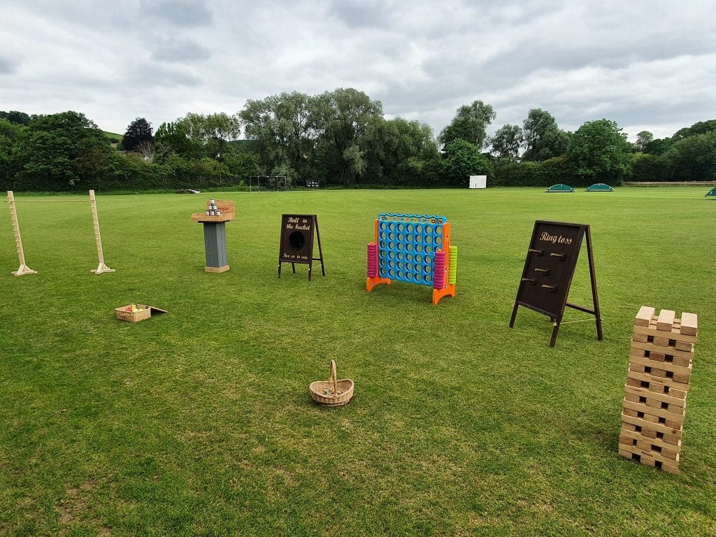 giant garden games hire